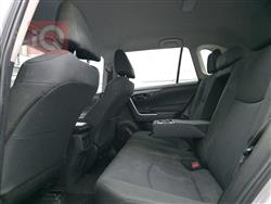 تۆیۆتا ڕاڤ 4